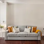 Chiado Urban Apartament