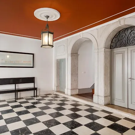 Chiado Urban Апартаменти *