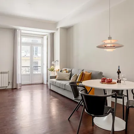 Chiado Urban Apartment *
