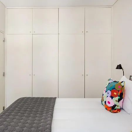 Chiado Urban Апартаменти Лісабон